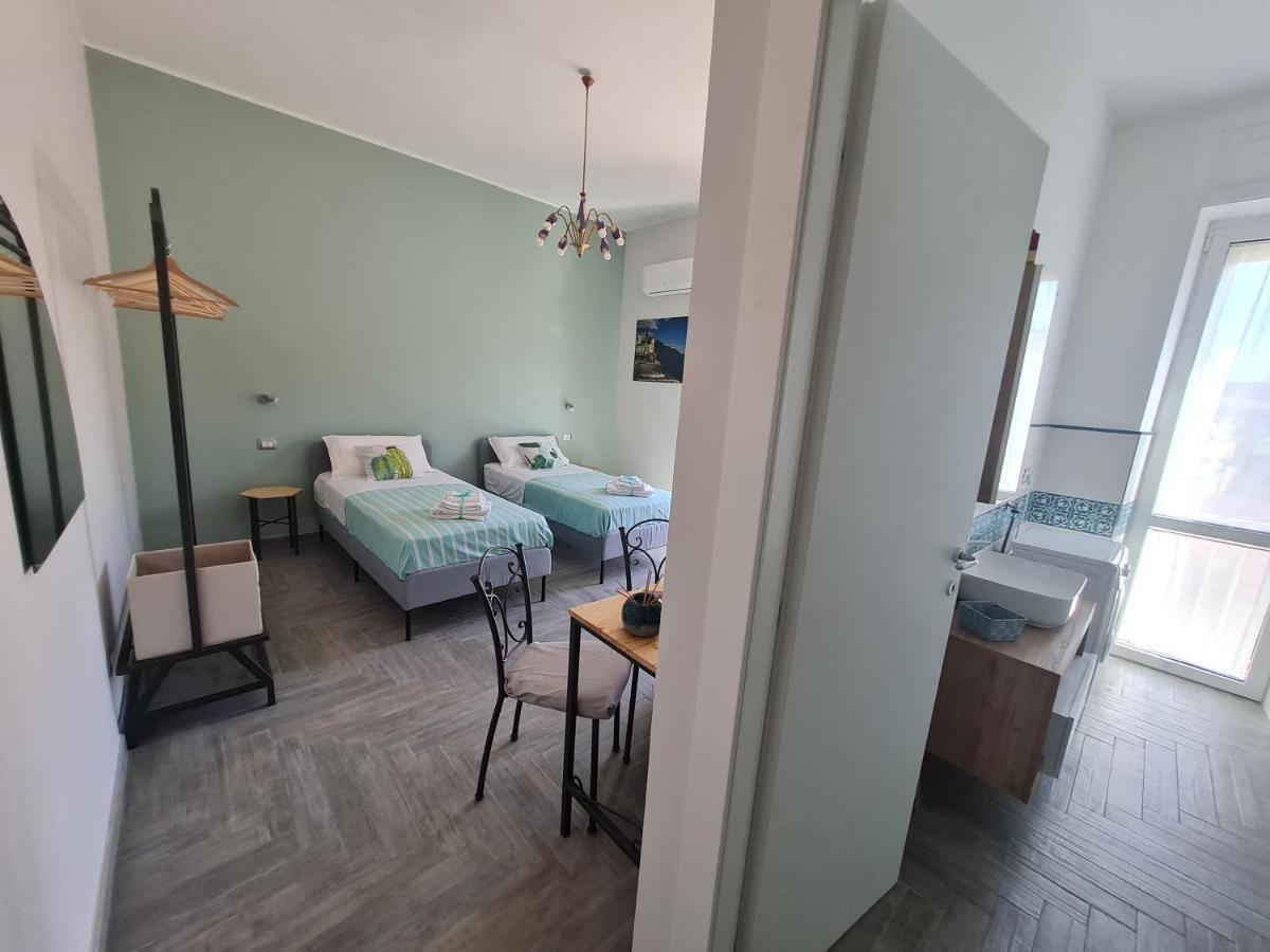 Costa Del Sole Bed and Breakfast Salerno Eksteriør billede