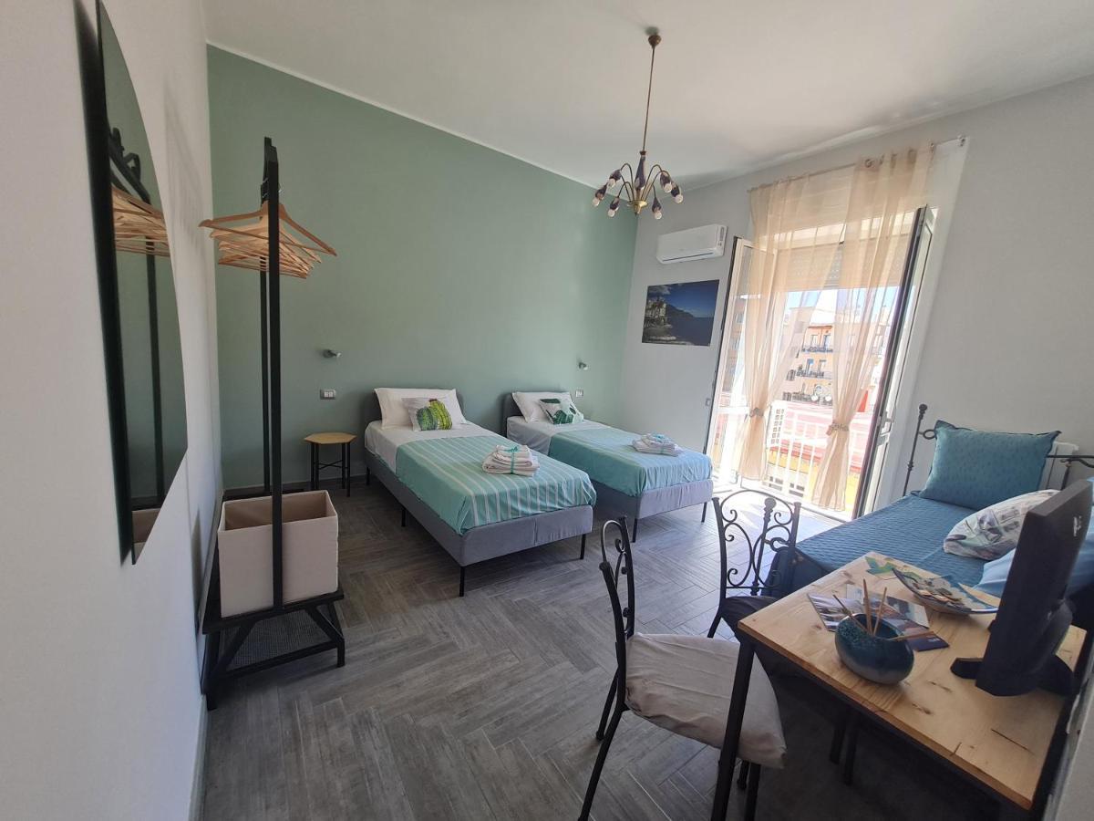 Costa Del Sole Bed and Breakfast Salerno Eksteriør billede